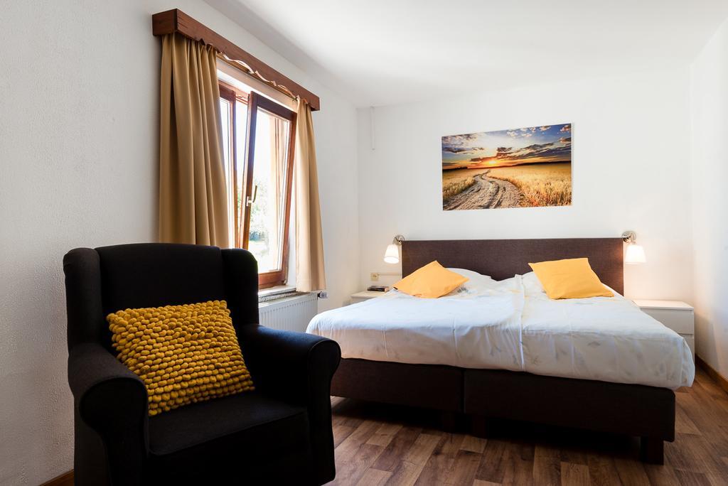 Aparthotel De Oude Hamer 메헬렌 외부 사진